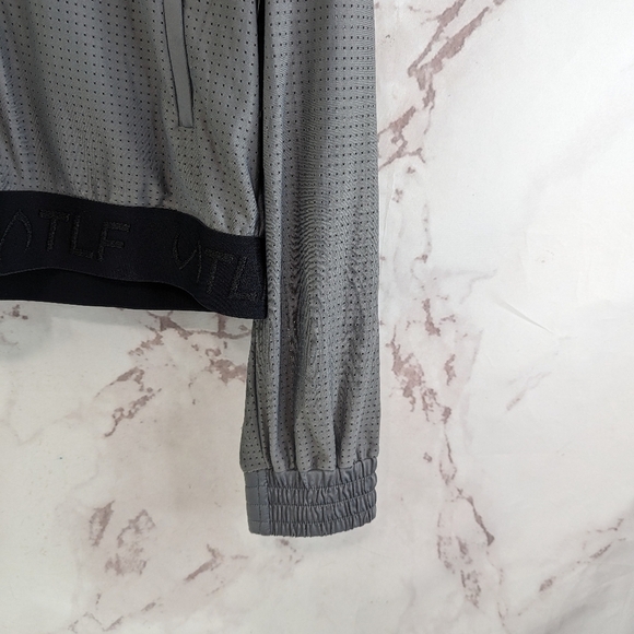 TLF Apparel Jacket Womens Medium Maddox Gray Half Zip Jacket Crop Athletic - Picture 4 of 13